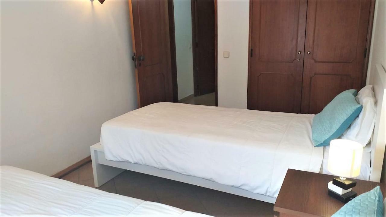 T2 Mira Praia 4- Familiar, 80Mt Praia, Wifi Quarteira Kültér fotó
